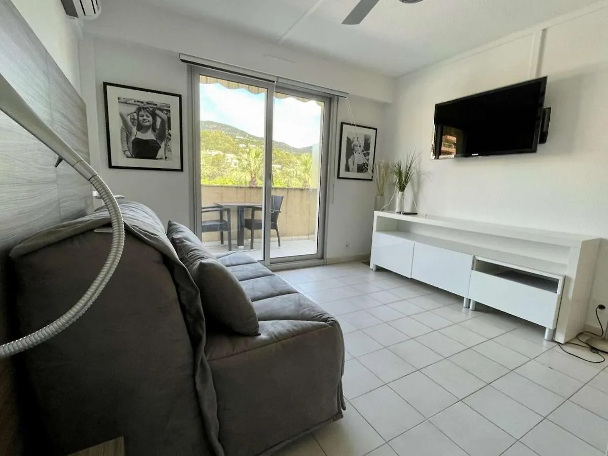 Studio Cosy A 2 Min De La Plage, Terrasse, Parking Prive - Cavalaire-Sur-Mer - Fr-1-226B-159