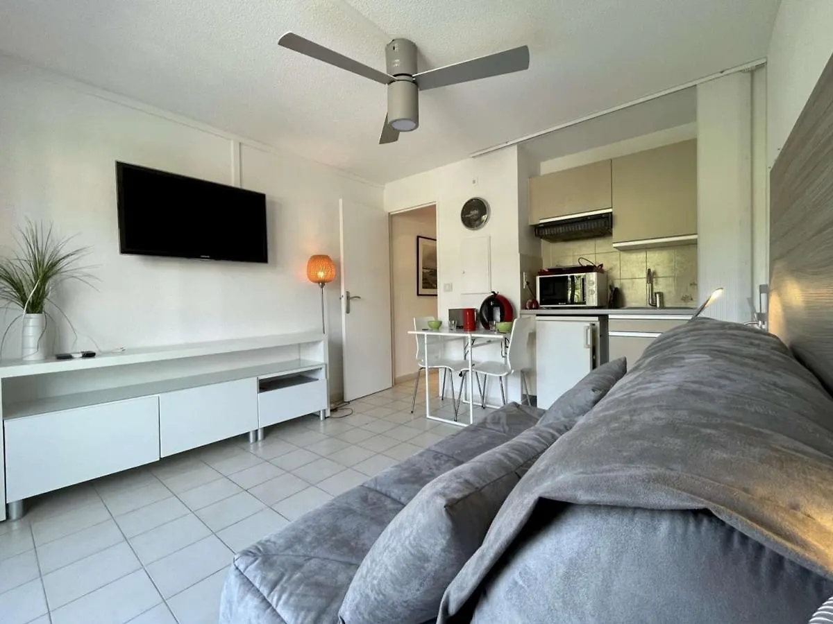 דירה Studio Cosy A 2 Min De La Plage, Terrasse, Parking Prive - Cavalaire-Sur-Mer - Fr-1-226B-159